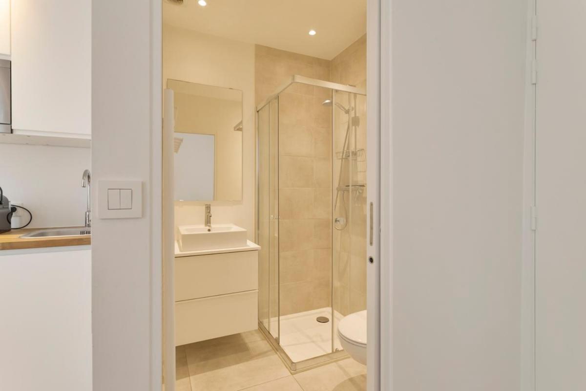 Beautiful Cosy Apartments In The Heart Of Антверпен Екстериор снимка